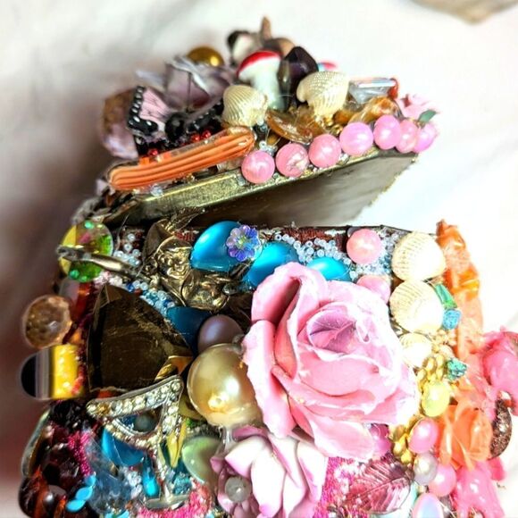 Wendy Gell Jewelry Box Elephants on all sides, Disney Princess, Swarovski more. - Picture 3 of 5